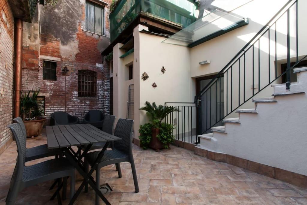 Apartamento Ca'mariagrazia Flat In With Private Patio *